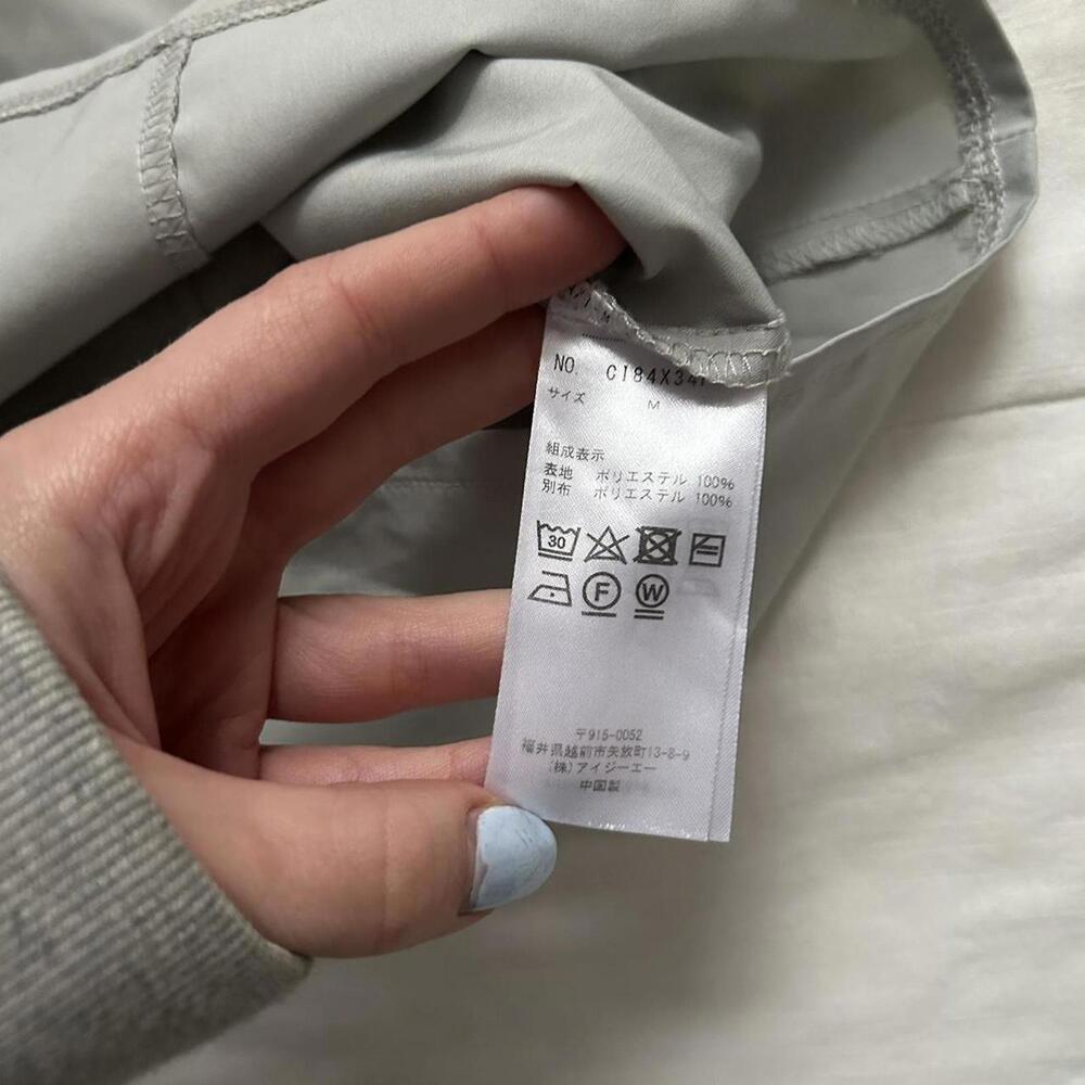 Axes Femme Poetique grey vest prestyled layered cream short sleeve blouse - Picture 6 of 8